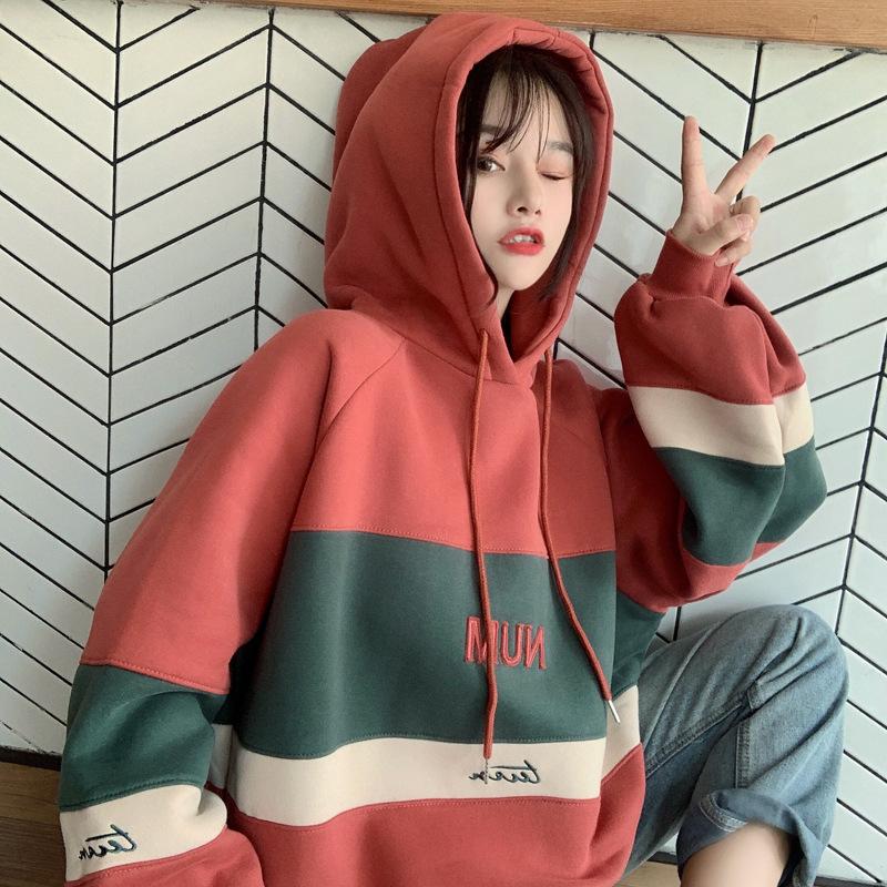 Looking for Oversized Hoodies: Why Large Hoods Are Trending Today
