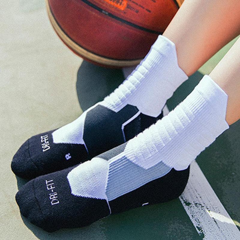 Looking for Quality Athletic Socks This Year: Discover the Benefits of Nike Elite Socks