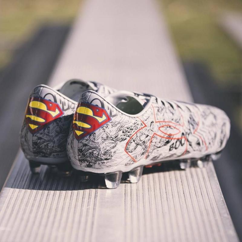 Looking for Quality Cleats for Your Child This Football Season