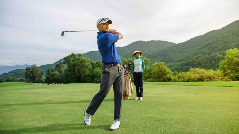 Looking for Quality Golf Apparel this Year: Walter Hagen is a Timeless Golf Brand