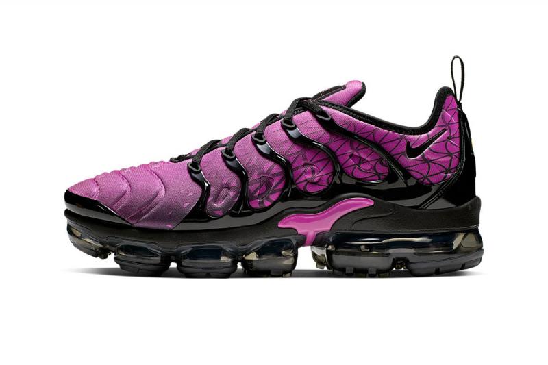 Looking for Quality Yet Stylish Nike Women