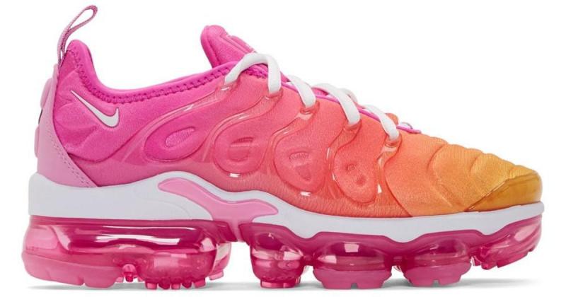 Looking for Quality Yet Stylish Nike Women