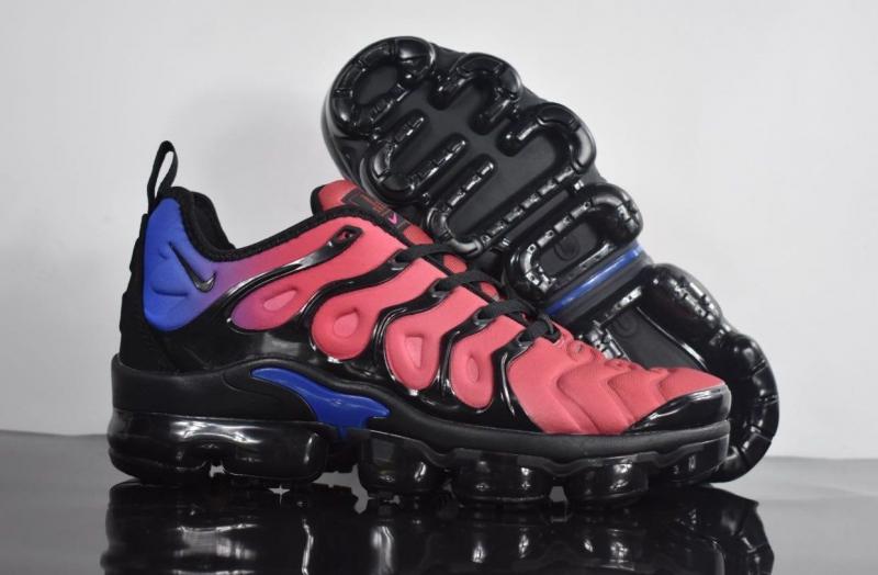 Looking for Quality Yet Stylish Nike Women