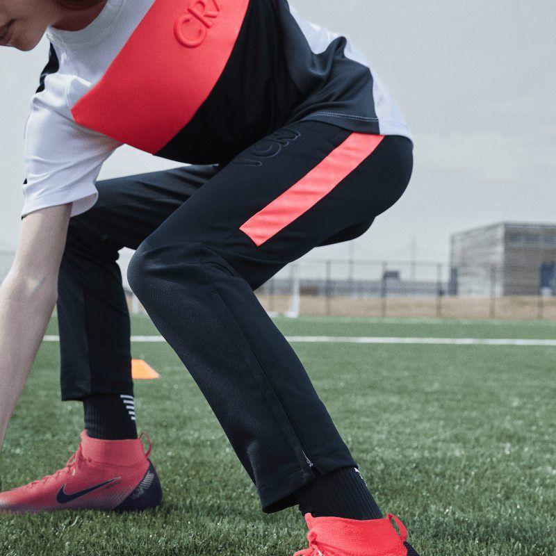 Looking for Quality Youth Football Pants. Discover the Top Models from Nike in 2023