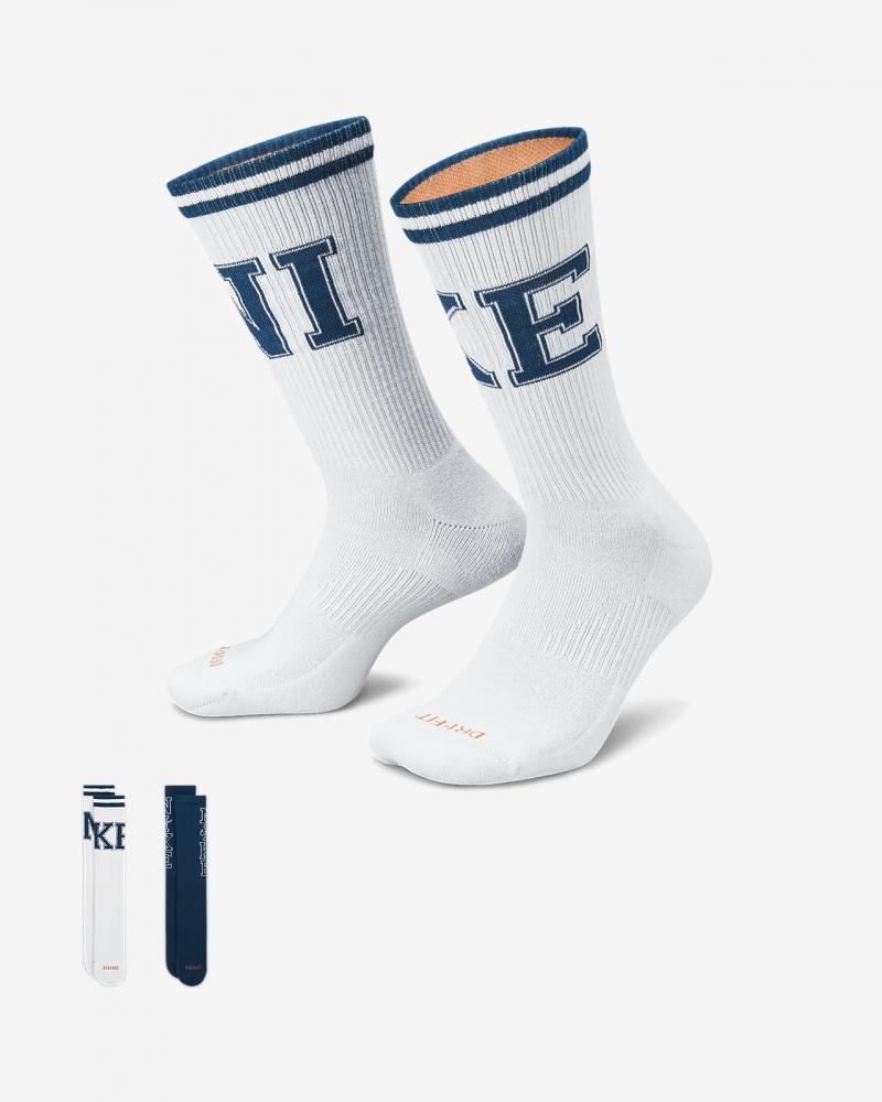 Looking for Royal Blue Nike Socks This Year: Discover the Top Elite Crew Styles Now