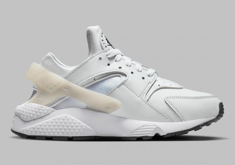 Looking for Something New: Discover 15 Features of Nike Huarache Low You
