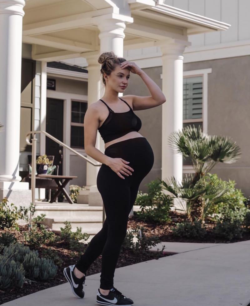 Looking for Stylish, Comfortable Maternity Leggings: Discover Why Nike