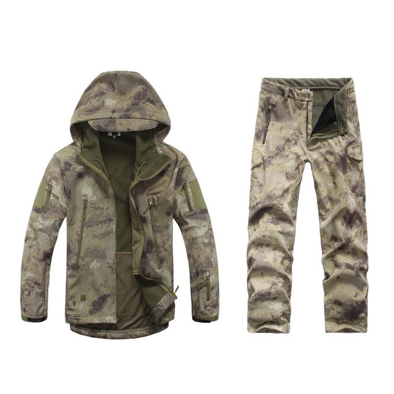 Looking for Tactical Clothes Nearby: 15 Must-Have Tactical Clothing Essentials