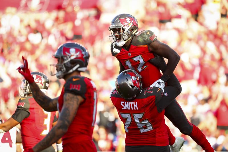 Looking for Tampa Bay Buccaneers Jerseys: The 15 Best Choices Bucs Fans Will Love