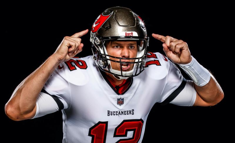 Looking for Tampa Bay Buccaneers Jerseys: The 15 Best Choices Bucs Fans Will Love