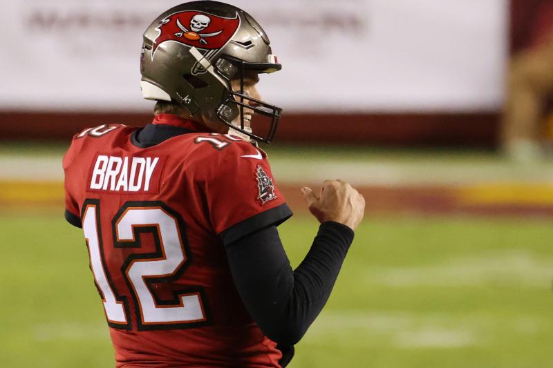 Looking for Tampa Bay Buccaneers Jerseys: The 15 Best Choices Bucs Fans Will Love