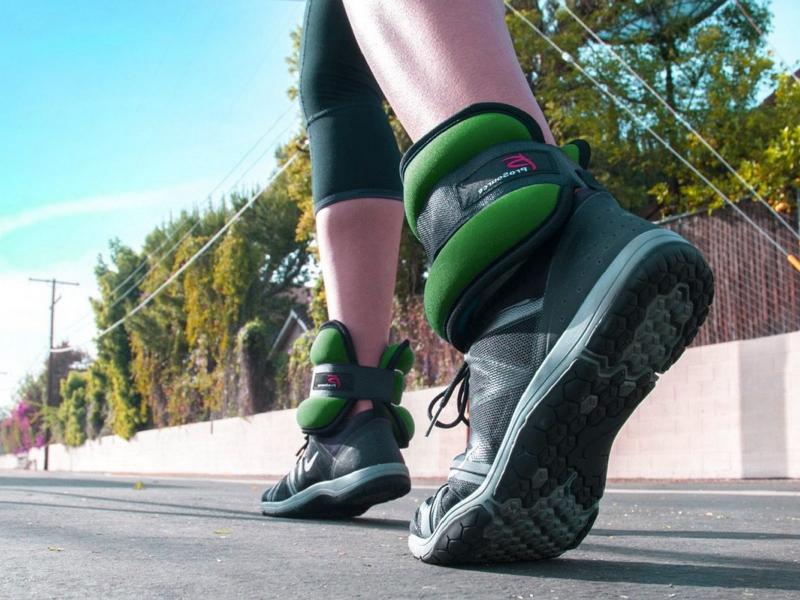 Looking For The Best 5lb Ankle Weights For Your Workouts: 7 Tips For Picking The Perfect 5 Pound Pair That Will Improve Your Training