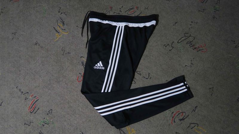 Looking for the Best Adidas Tiro 21 Pants for Men. Learn the Top 15 Things to Know Before Buying