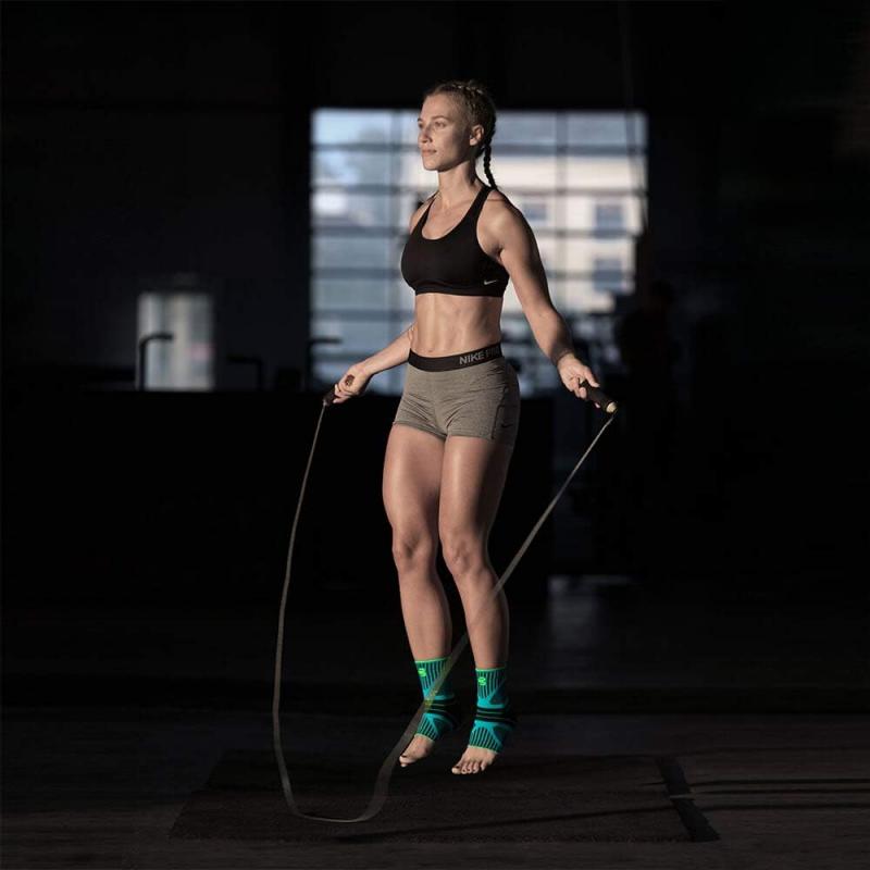 Looking for the Best Ankle Support in 2023. Here are 15 Must-Know Facts About the Bauerfeind Sports Ankle Support Dynamic