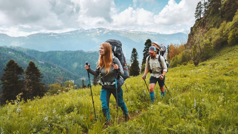 Looking for the Best Backpack for Hiking the High Sierra this Year. 15 Must-Have Features to Consider