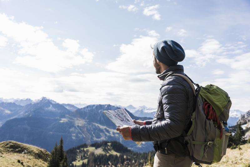 Looking for the Best Backpack for Hiking the High Sierra this Year. 15 Must-Have Features to Consider