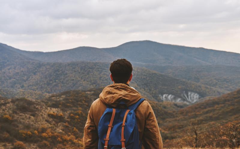 Looking for the Best Backpack for Hiking the High Sierra this Year. 15 Must-Have Features to Consider
