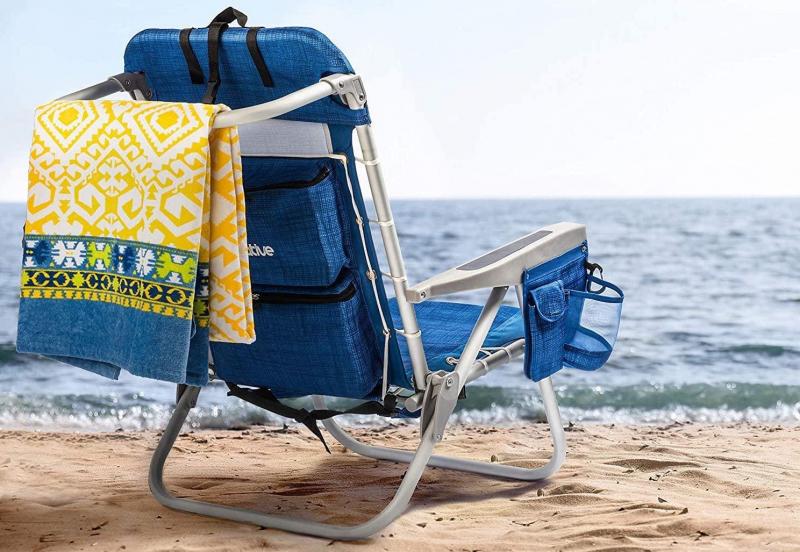 Looking for the Best Beach Chair this Summer. Discover the Hurley Deluxe Backpack Chair