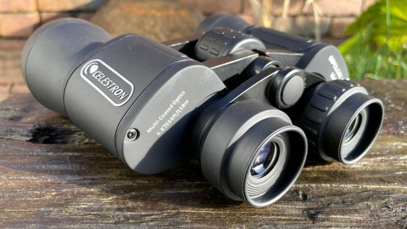 Looking for The Best Binoculars Under $200: Why Vortex Crossfire HD 10x50 Binoculars Are a Steal