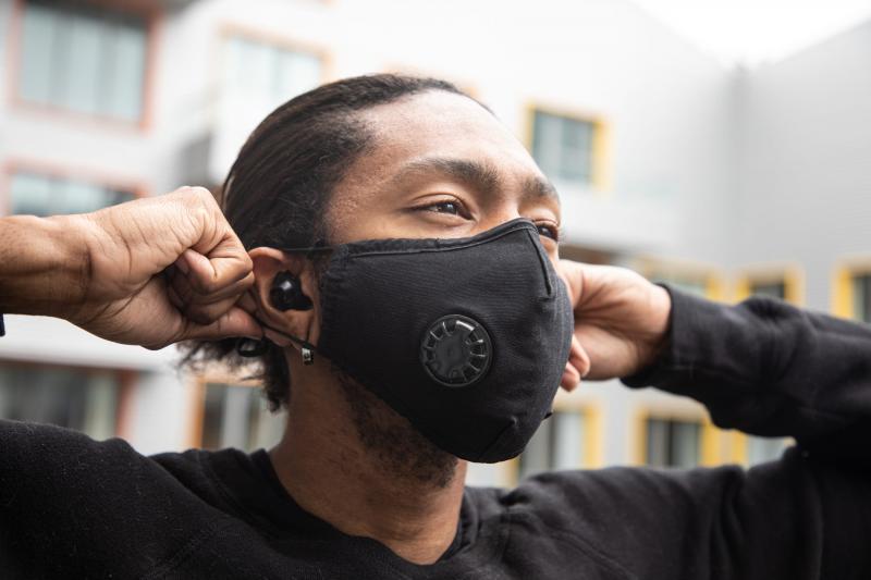Looking for the Best Black Cloth Face Masks. Discover 15 Must-Have Features Here