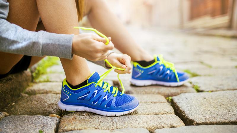 Looking for The Best Black Foam and Knit Running Shoes for Women This Year. Get 15 Key Tips in 2023