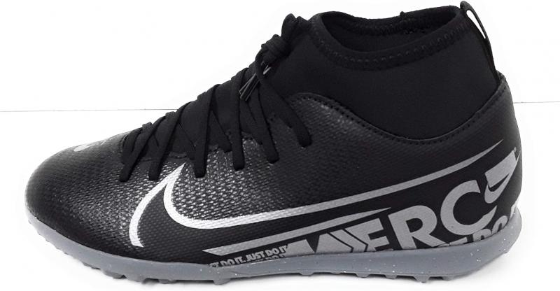 Looking for the Best Black Turf Shoes for 2023. Try These Top Nike Picks