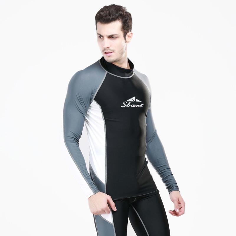 Looking for the Best Blue Rash Guard for Surfing: How to Choose the Perfect Swim Shirt for Your Next Adventure