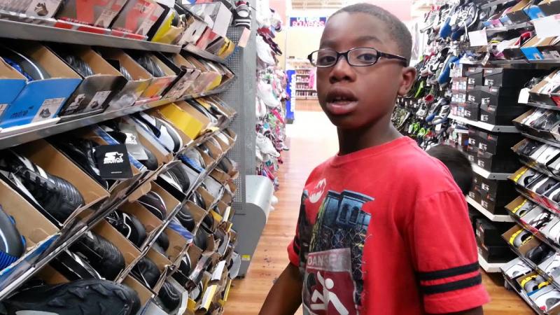 Looking for the Best Blue Youth Cleats This Year. Check Out These Top Picks