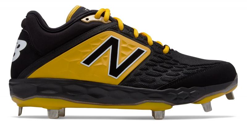 Looking For The Best Cleats This Season. New Balance 3000v5 Series Brings Game-Changing Performance