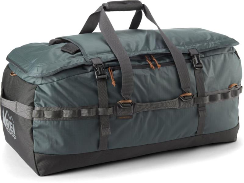 Looking for the Best Duffel Bag. Here are 14 Key Things to Consider
