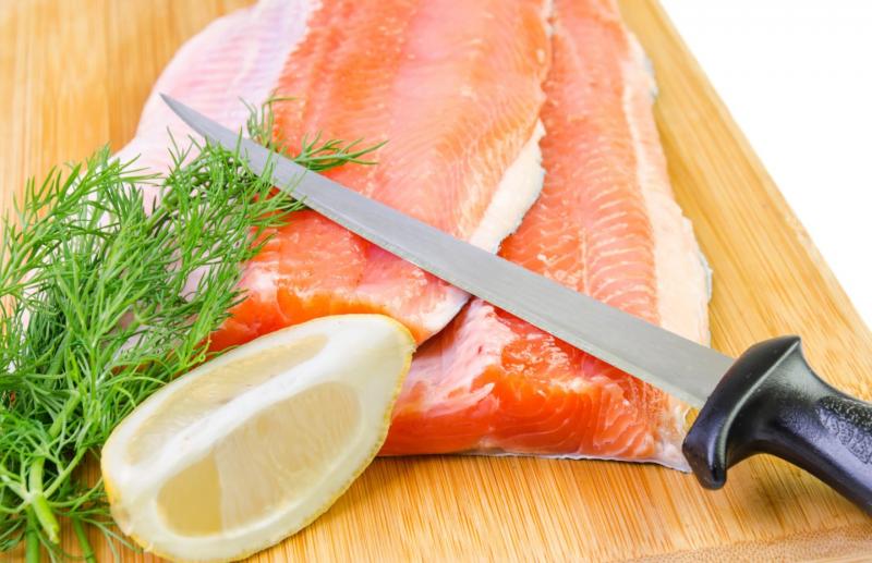 Looking for the Best Electric Fillet Knife in 2023. Try the Bubba Cordless Fillet Knife: 10 Reasons It