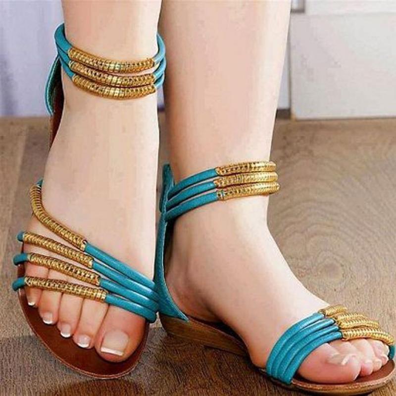Looking For The Best Flat Sole Shoes For Men in 2023. Learn About This Hot Footwear Trend