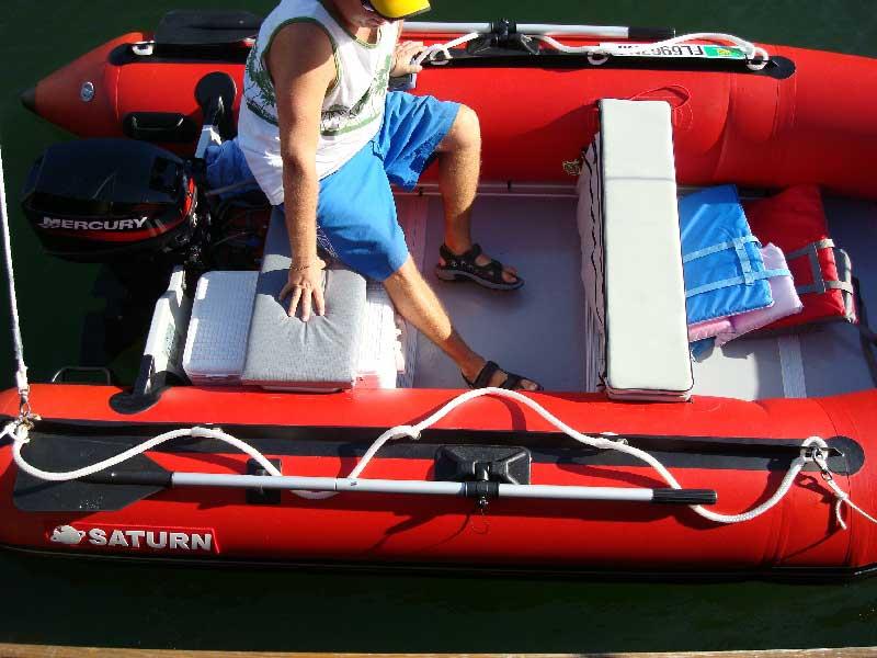Looking for The Best Floating Boat Seat Cushion. Find Out What Makes The Perfect Floating Cushion for Boats