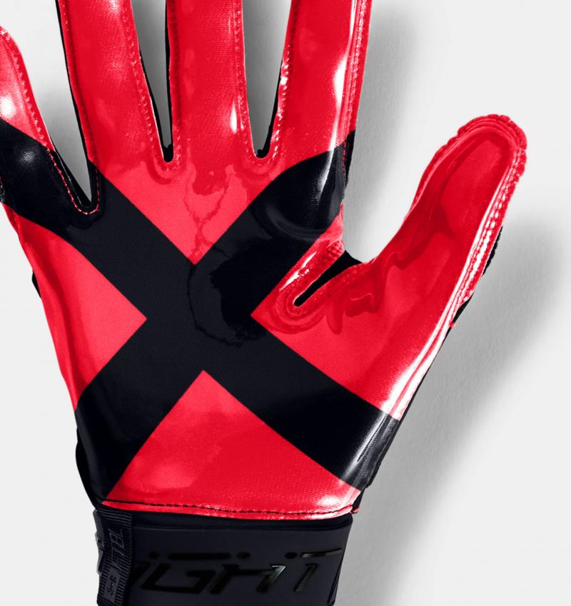 Looking for the Best Football Receiver Gloves: Under Armour Spotlight Gloves Review