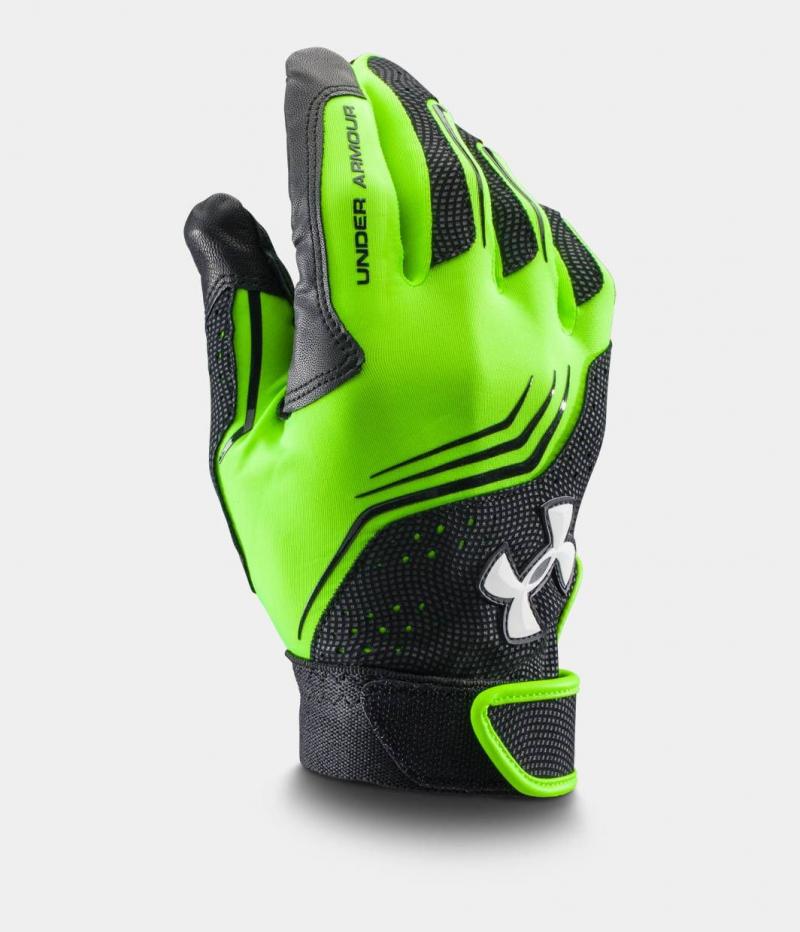 Looking for the Best Football Receiver Gloves: Under Armour Spotlight Gloves Review