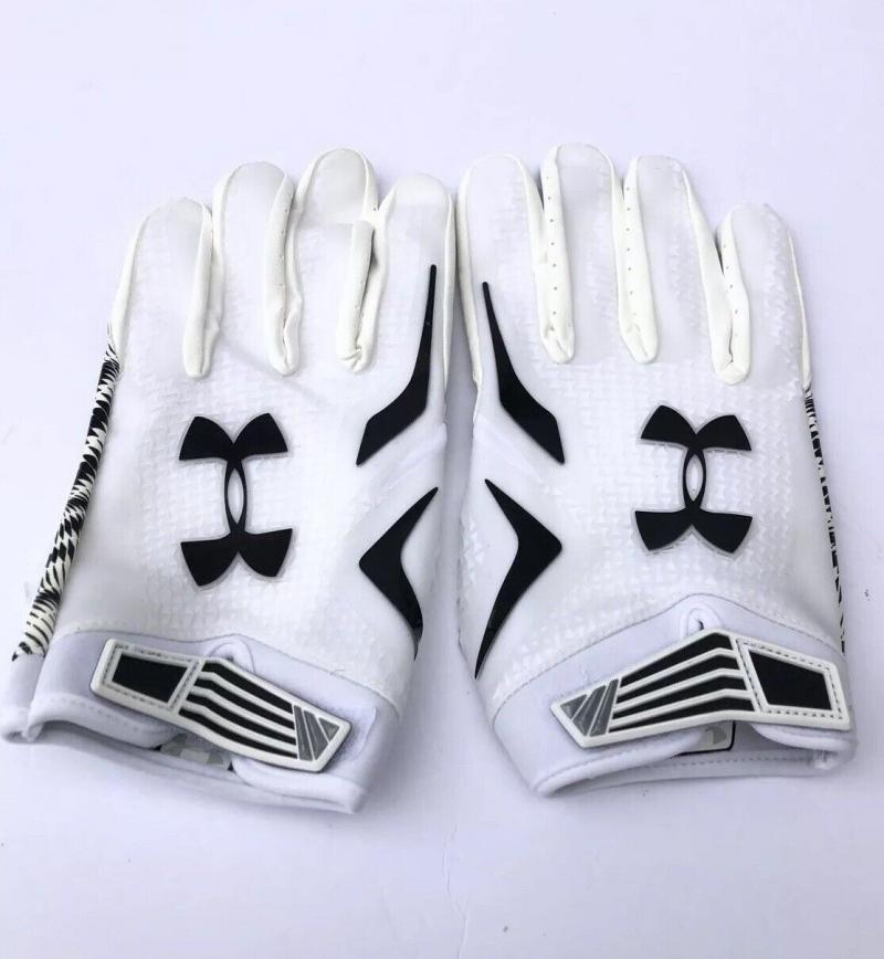 Looking for the Best Football Receiver Gloves: Under Armour Spotlight Gloves Review