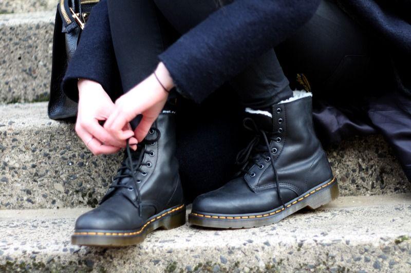 Looking For The Best Fur Lined Chelsea Boots in 2023. Try These Trendy Doc Martens Models