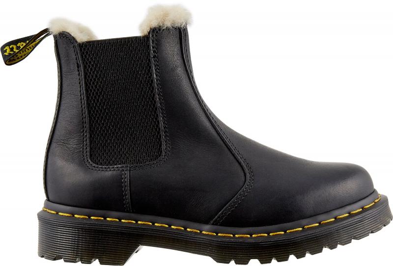 Looking For The Best Fur Lined Chelsea Boots in 2023. Try These Trendy Doc Martens Models