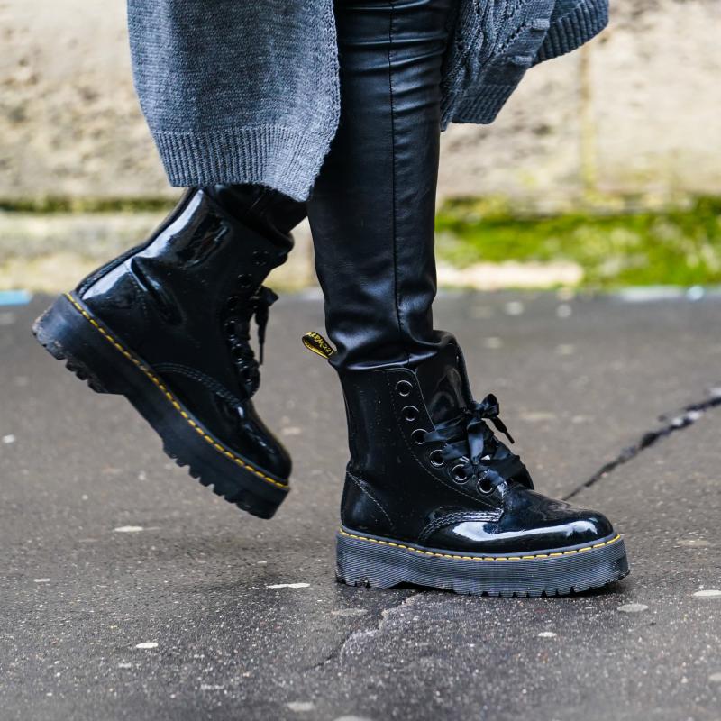 Looking For The Best Fur Lined Chelsea Boots in 2023. Try These Trendy Doc Martens Models