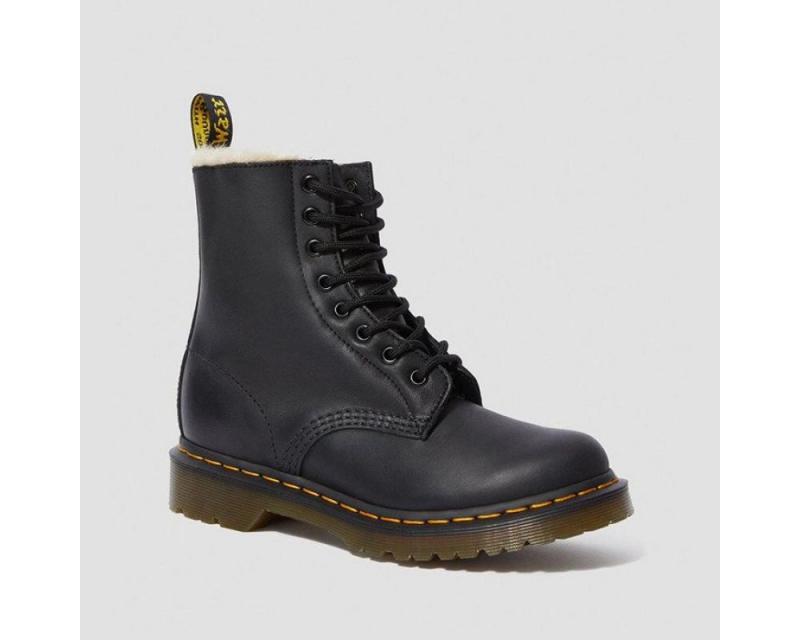 Looking For The Best Fur Lined Chelsea Boots in 2023. Try These Trendy Doc Martens Models