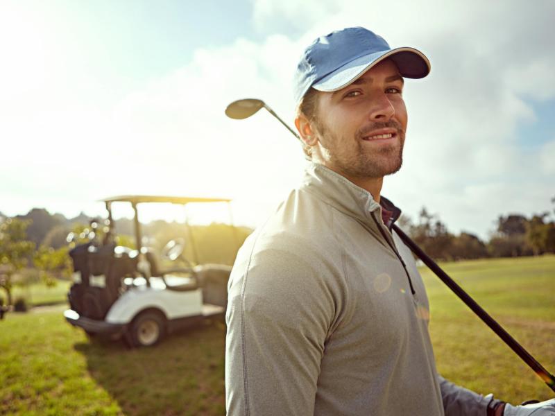 Looking for the Best Golf Windbreaker in 2023. Try These Top 15 Styles