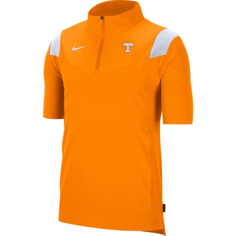 Looking for the Best Golf Windbreaker. Short Sleeve Pullovers to Keep You Cool This Season