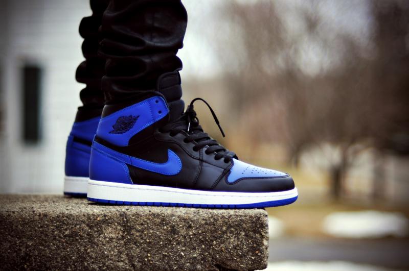 Looking for The Best High Top Nike Shoes for Women. Find Out in This Article