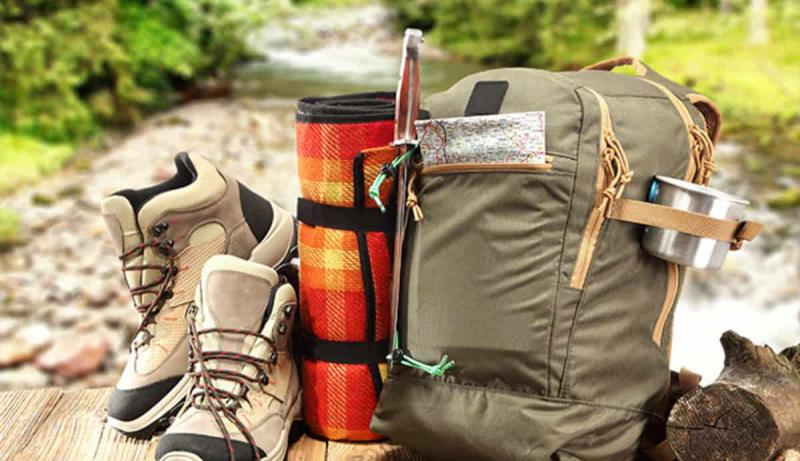 Looking for the Best Hiking Clothes This Year. Discover the 15 Essentials for Comfortable Camping and Hiking
