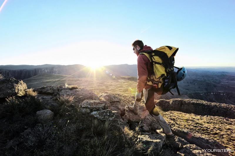 Looking for the Best Hiking Clothes This Year. Discover the 15 Essentials for Comfortable Camping and Hiking