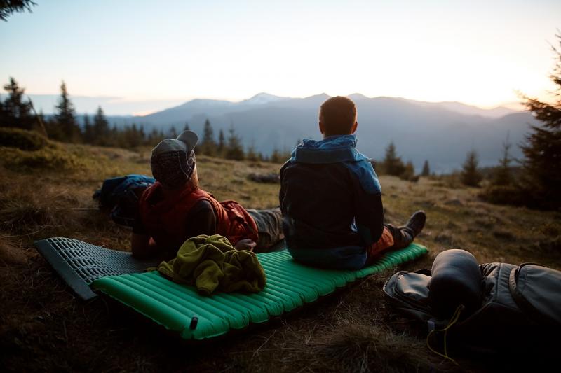 Looking for the Best Hiking Clothes This Year. Discover the 15 Essentials for Comfortable Camping and Hiking