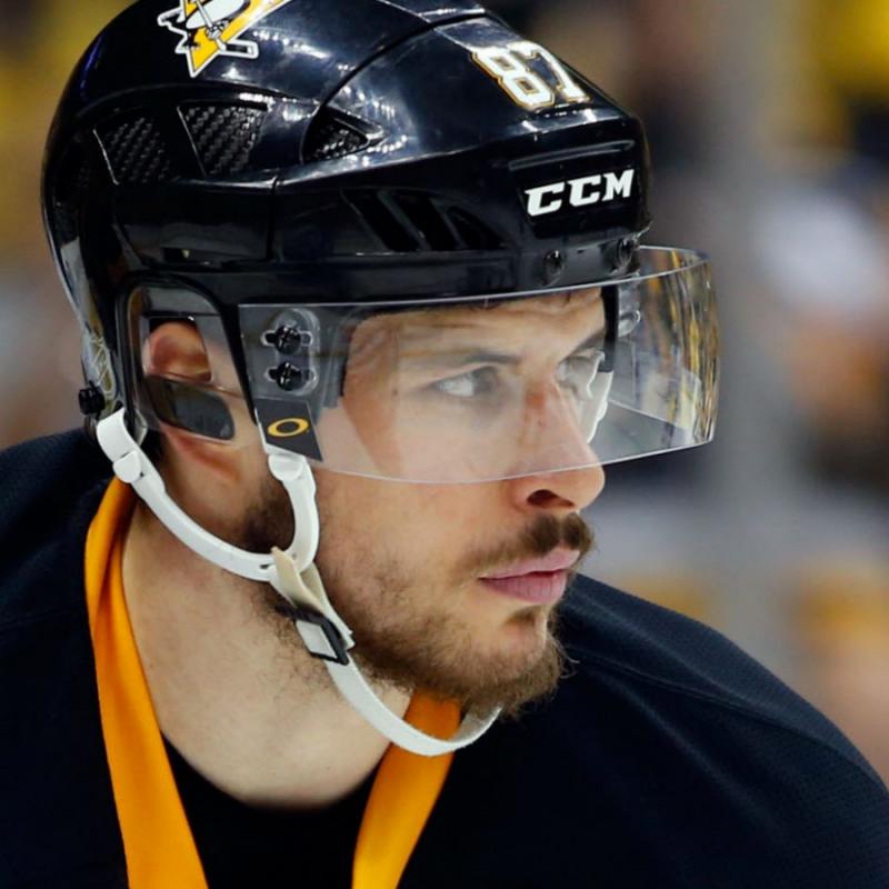 Looking For The Best Hockey Helmet Combo. Find The Best Brand And Model Here