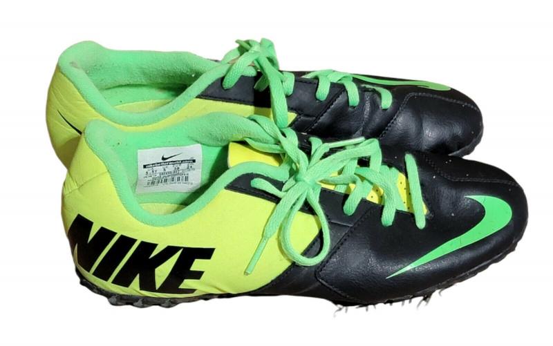 Looking For The Best Indoor Cleats This Year. Get The 15 Most Popular Nike Indoor Soccer Shoes Now