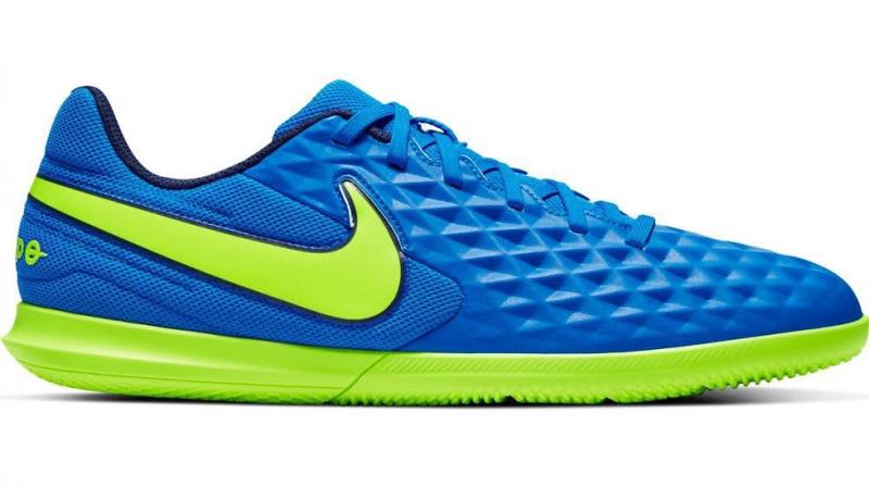 Looking For The Best Indoor Cleats This Year. Get The 15 Most Popular Nike Indoor Soccer Shoes Now