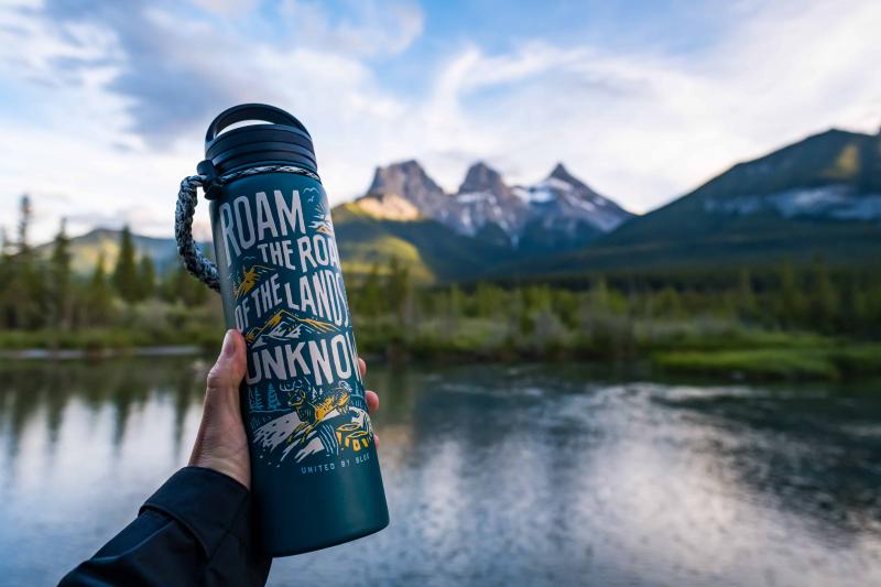 Looking for the Best Insulated Squeeze Bottle in 2023. 15 Features to Consider Before Buying